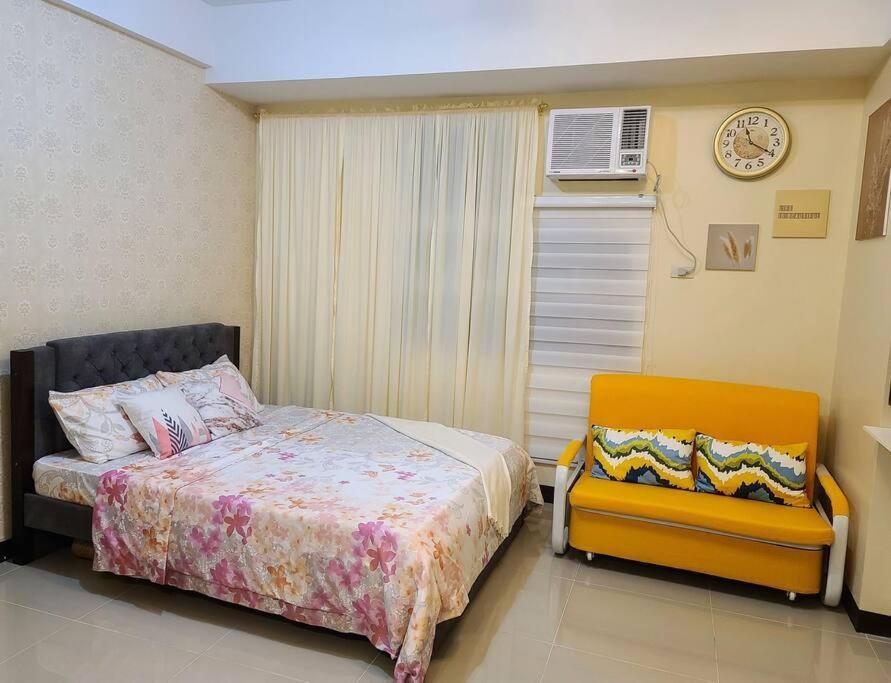 Апартаменты House Of B&Y At 101 Newport Across Naia T3 Манила Экстерьер фото